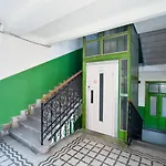 Cityscape Budget Apartments Kalvin